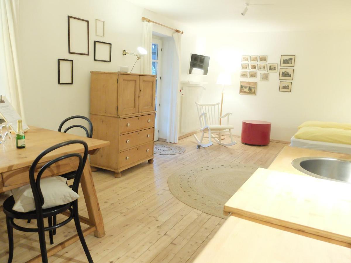 Gartenstudio-Apartment Tausendfreund - Adults Only - Am Chiemsee Breitbrunn am Chiemsee Dış mekan fotoğraf